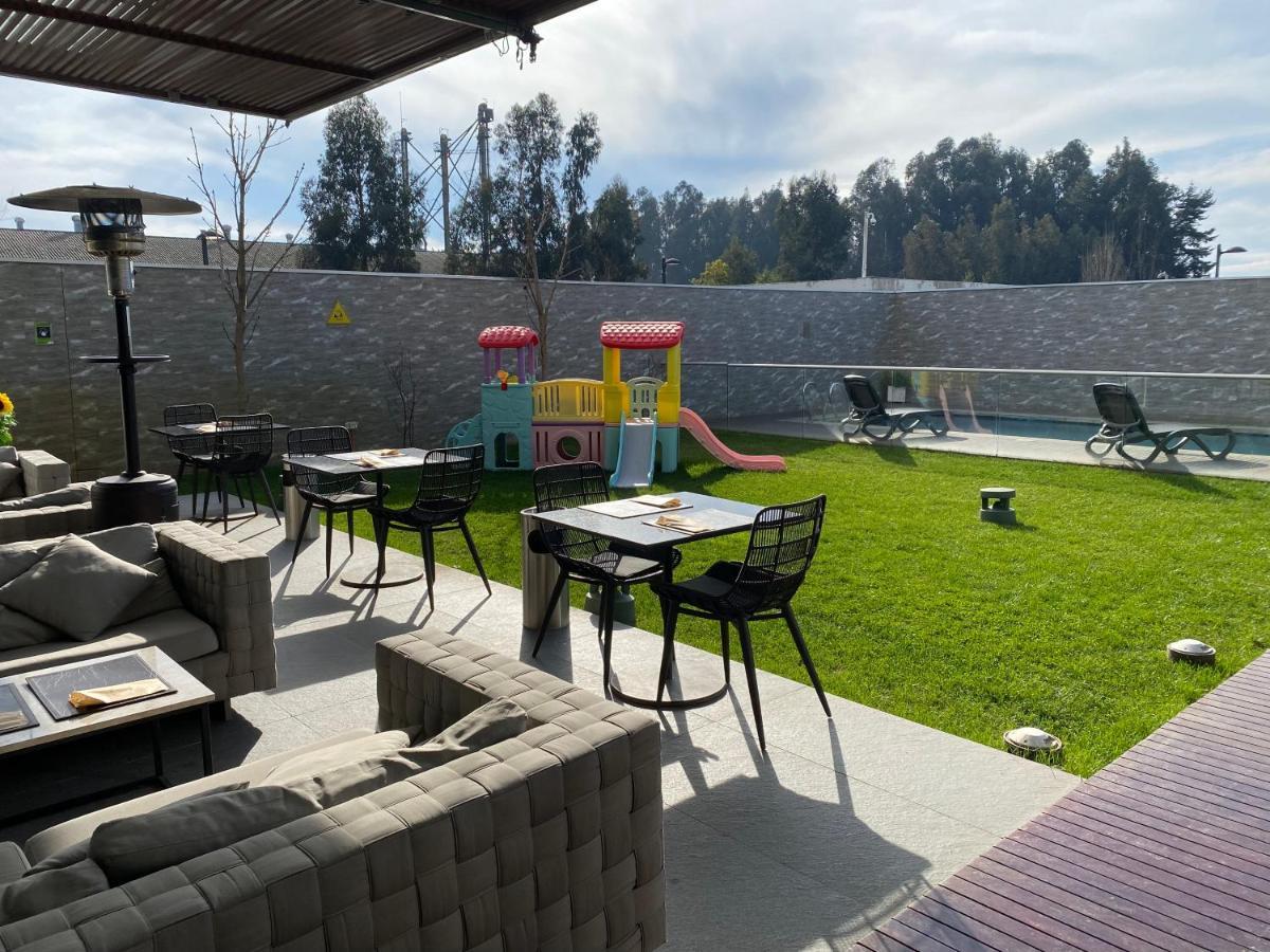 Hotel Parada Linares Bagian luar foto